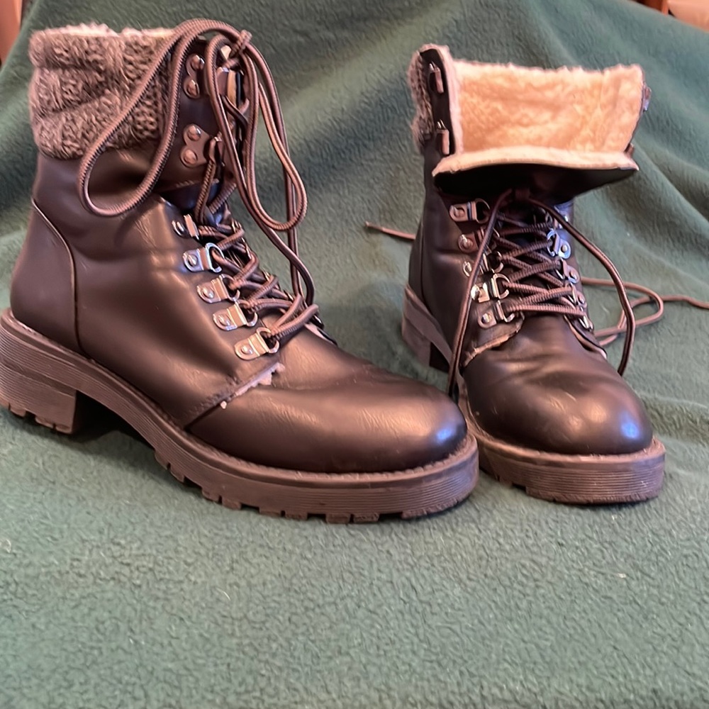 MIA Black Fleece lined Combat Boots